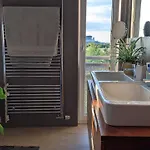Luxurious Villa-apartment With Spacious Terrace Διαμέρισμα Πράγα