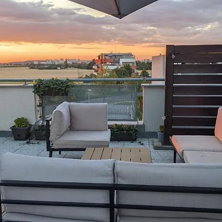 Apartment Luxurious Villa-apartment With Spacious Terrace