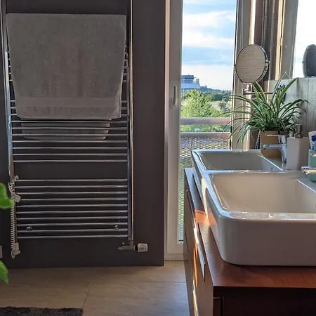 Luxurious Villa-apartment With Spacious Terrace Appartamento Praga