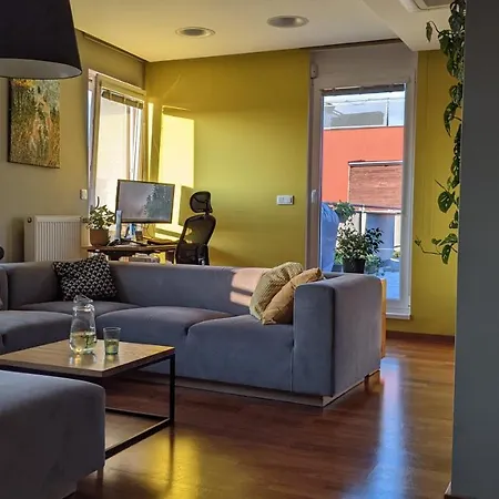 Luxurious Villa-apartment With Spacious Terrace Apartmán Praha