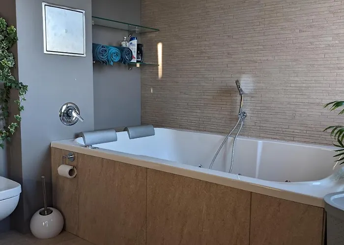 Luxurious Villa-apartment With Spacious Terrace Appartement Praag